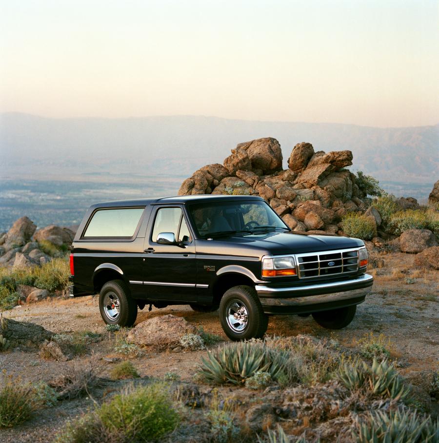  Ford Bronco XLT (U15) 1993 года  (фото 3 из 3)
